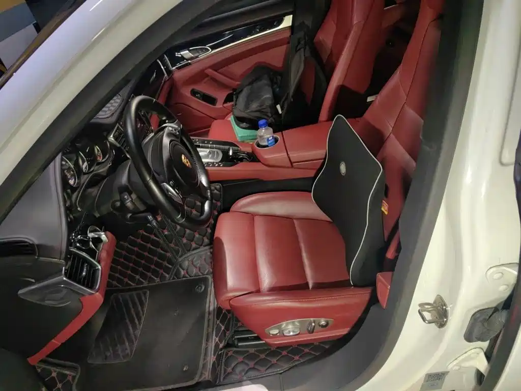 Porsche Panamera — миниатюра 11