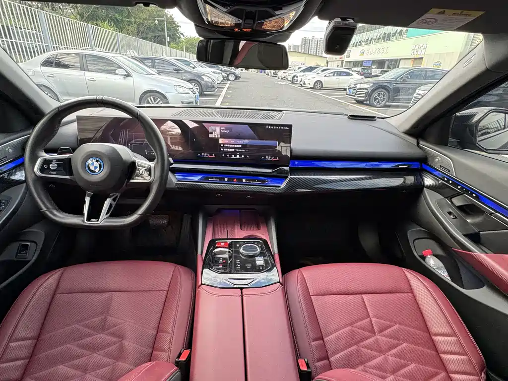 BMW i5 — миниатюра 8