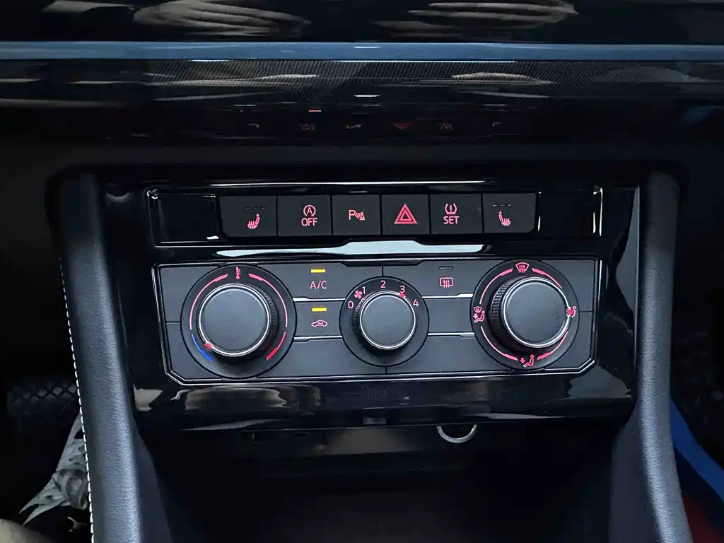 Jetta VS5 — миниатюра 16
