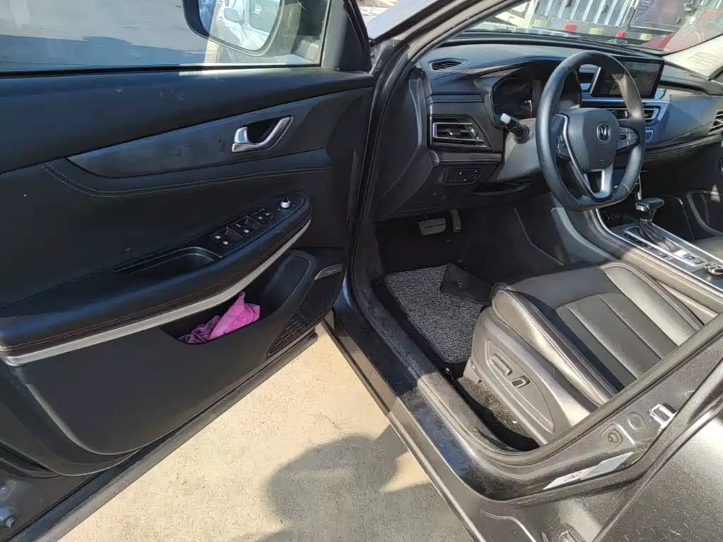 Changan CS75 — миниатюра 16