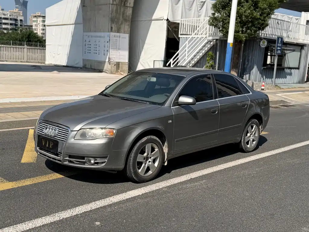 Audi A4 — миниатюра 2