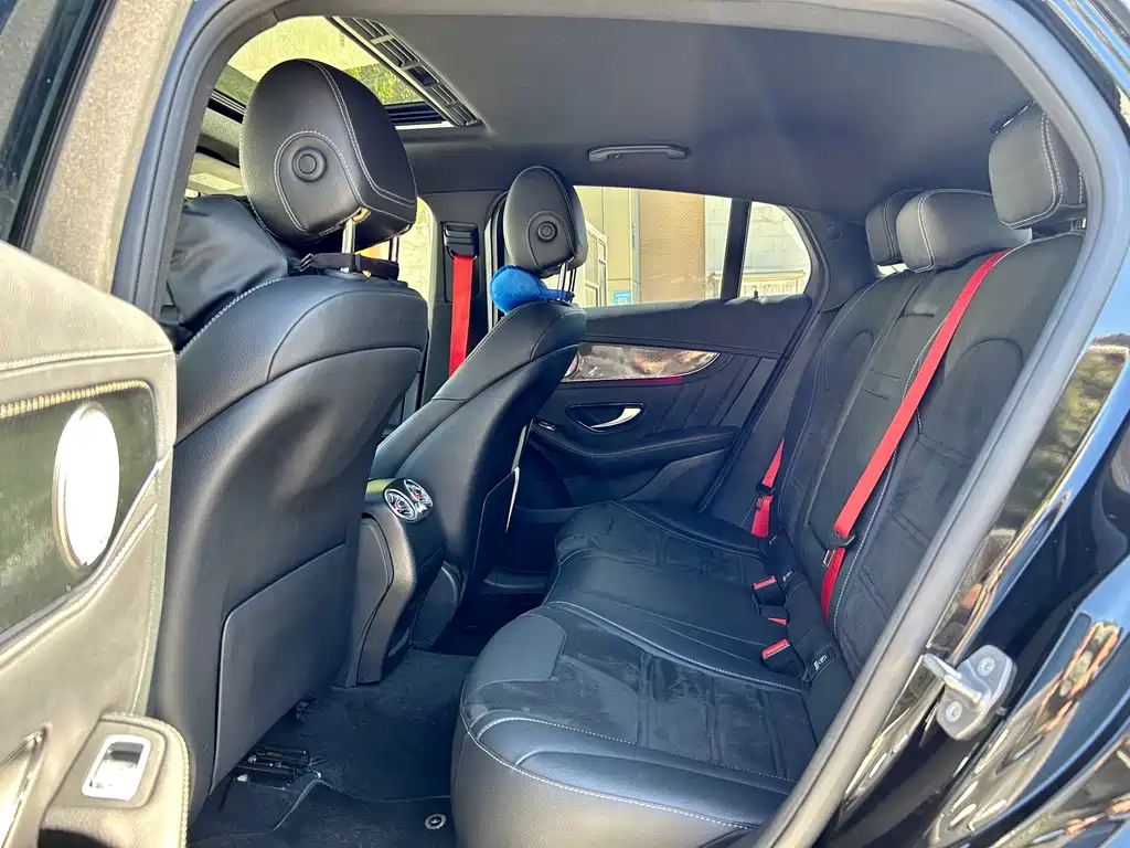 MERCEDES-BENZ GLC COUPE AMG