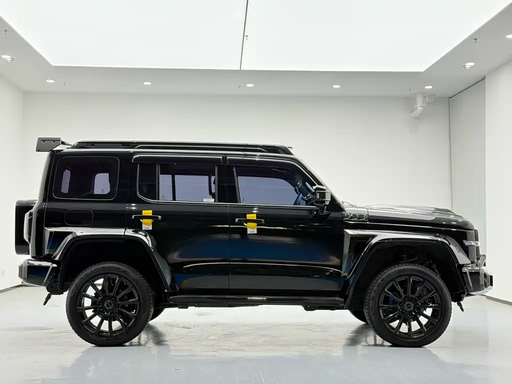 CROSSPEED CO CREATION TANK 300