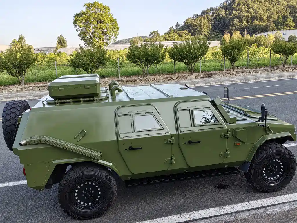 Dongfeng Рыцарь М50. — миниатюра 5