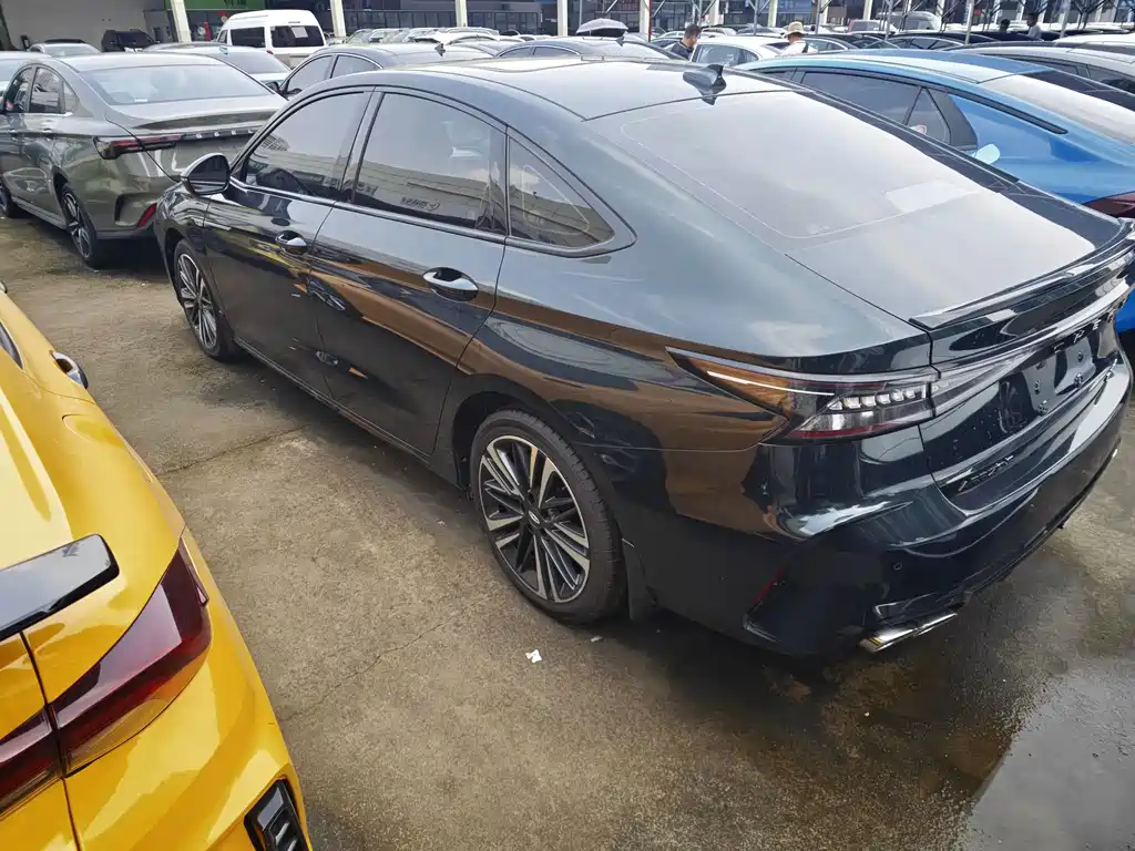 Chery Arrizo 8 — миниатюра 15