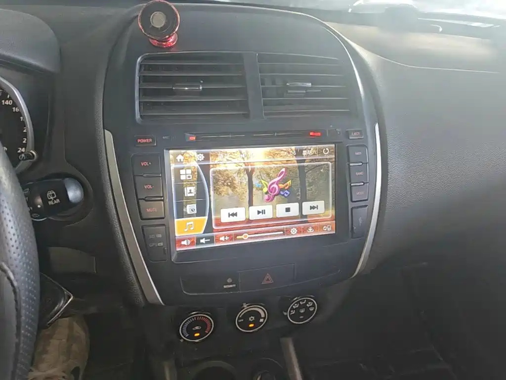 Mitsubishi ASX — миниатюра 13