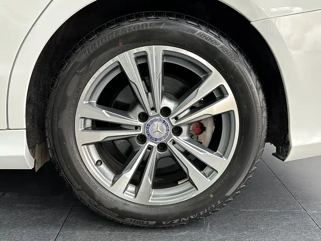 Mercedes-Benz C-Class C 2015 C 200 L 4MATIC