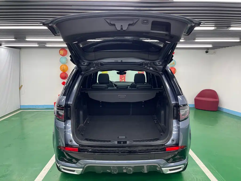 Land Rover Discovery Sport — миниатюра 23