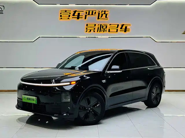 Li Auto IDEAL L6 2024