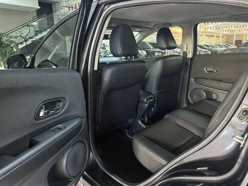 Honda Vezel — миниатюра 11