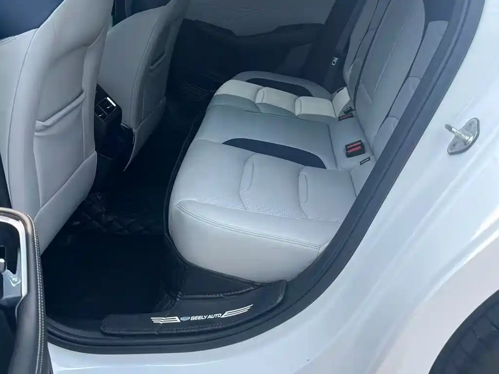 Geely Preface 2021 2.0TD Luxury