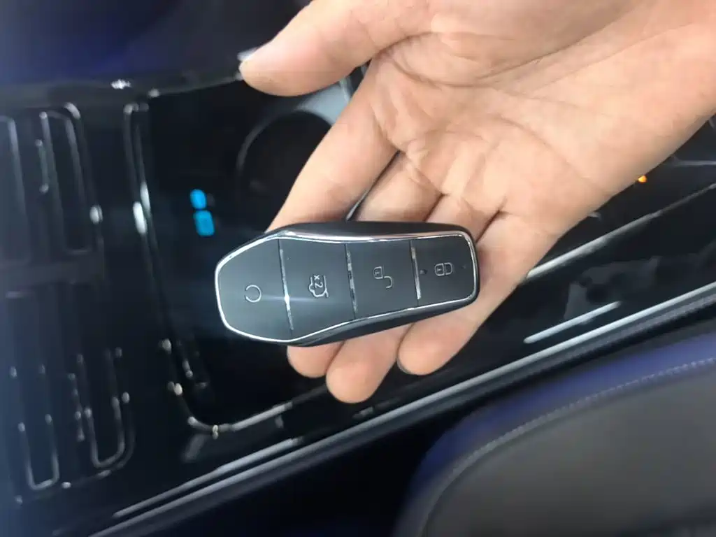 BYD Han — миниатюра 9