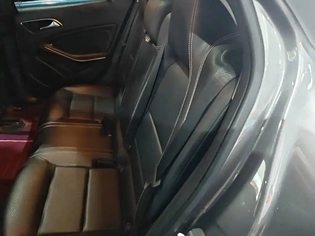 Mercedes-Benz GLA — миниатюра 17