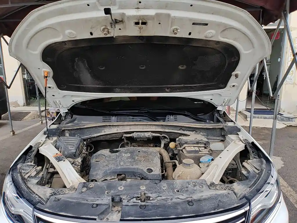 Roewe RX5 — миниатюра 20