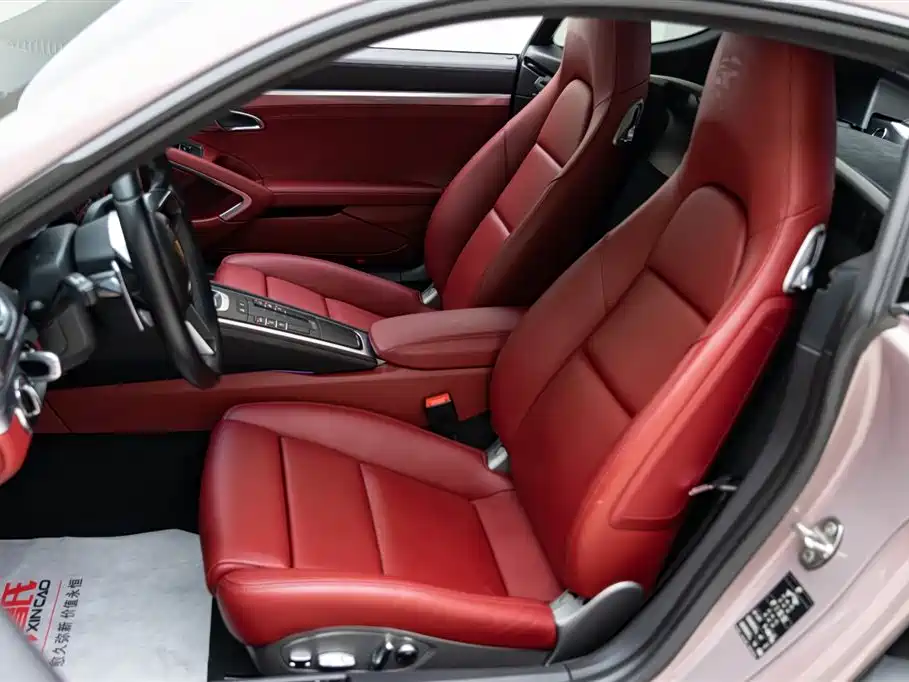 Porsche 718 2022 Cayman 2.0T