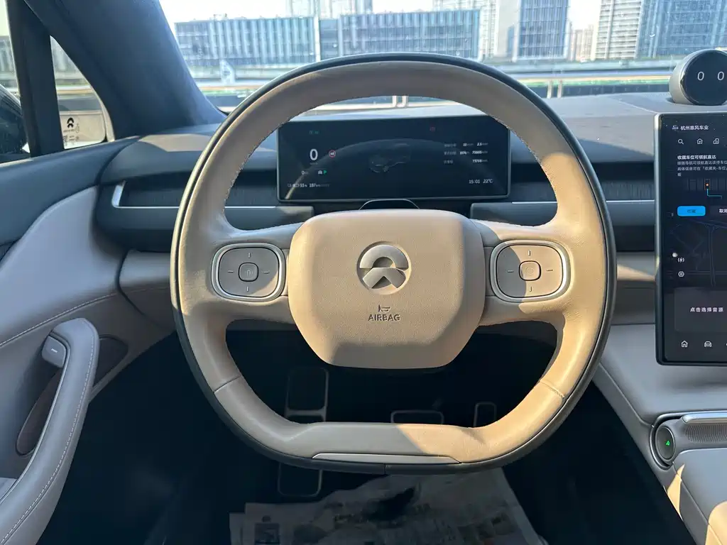NIO ES8 — миниатюра 13