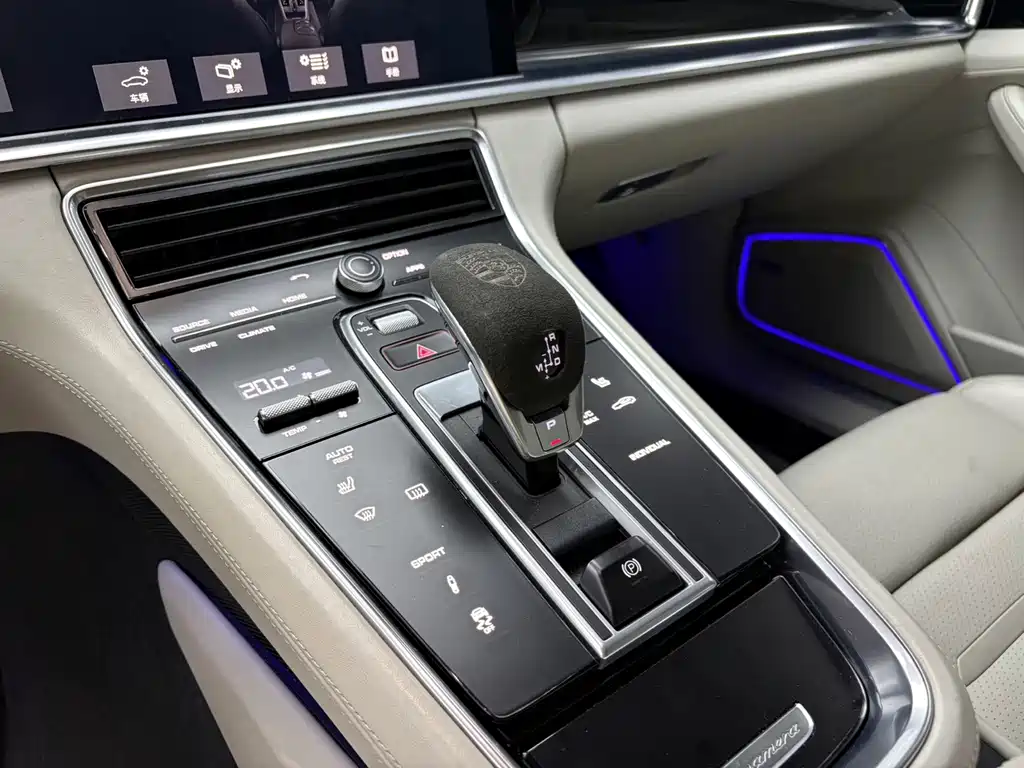 Porsche Panamera — миниатюра 7