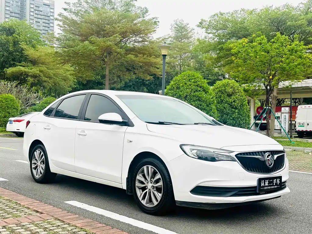 Buick Excelle — миниатюра 3