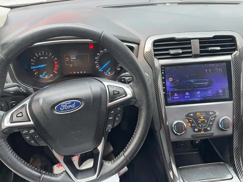 Ford Mondeo — миниатюра 14