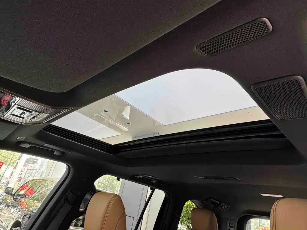 Lexus LX 2025 700h