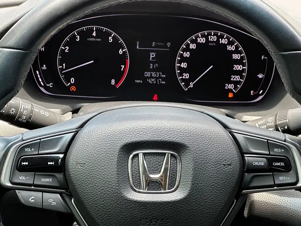 Honda Accord — миниатюра 8