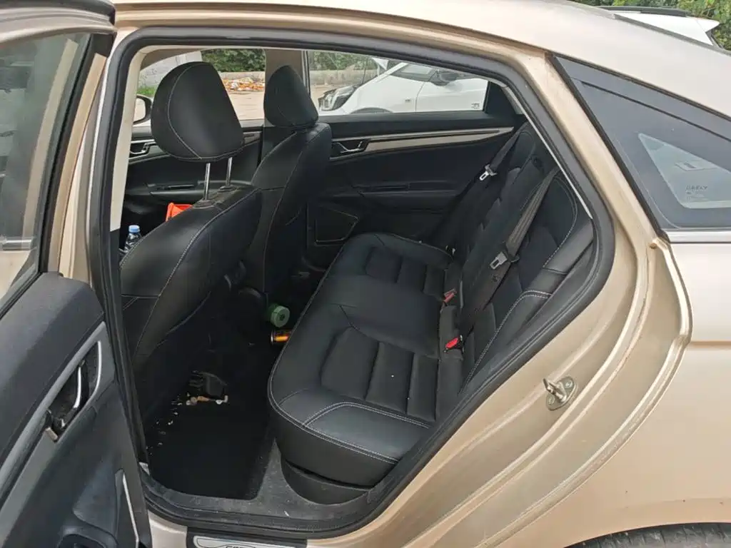 Geely Emgrand GL — миниатюра 17