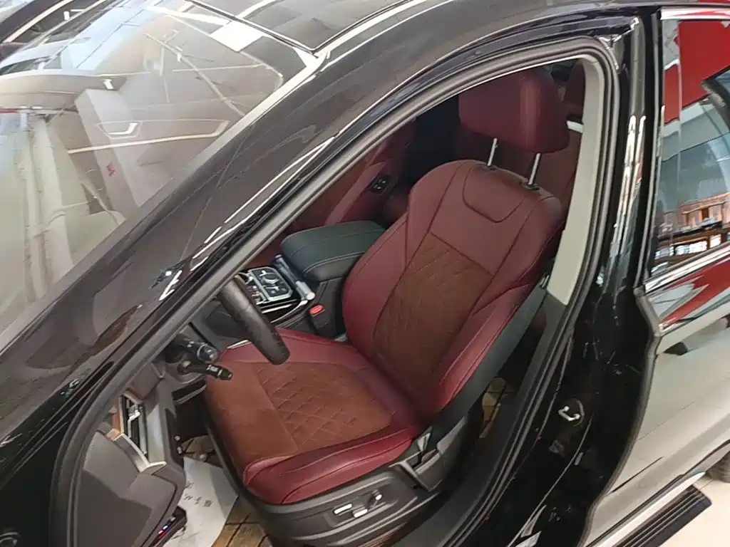 Hongqi Hongqi HS7 — миниатюра 15