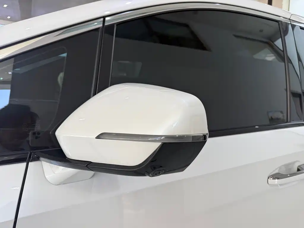 GAC Motor Trumpchi M8 — миниатюра 4