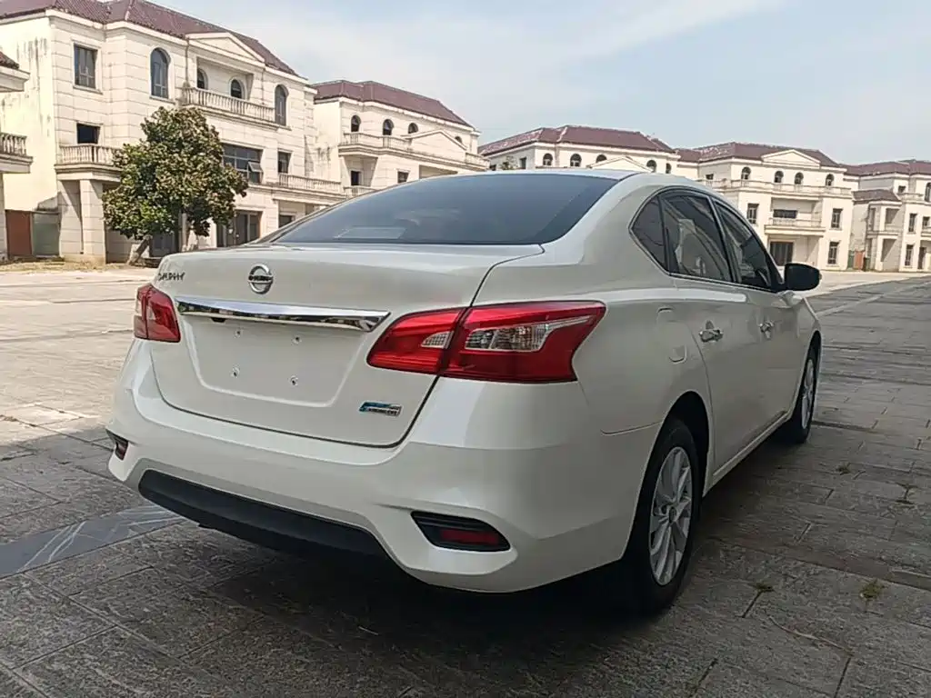 Nissan Sylphy — миниатюра 7