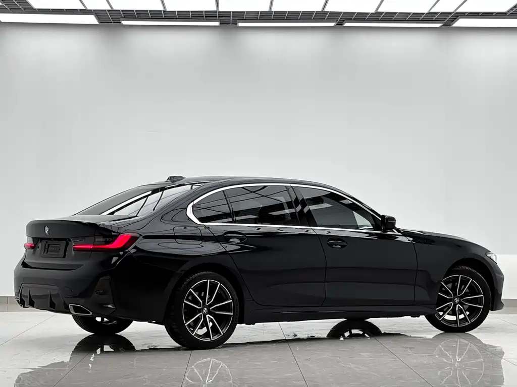 BMW 3 Series — миниатюра 4