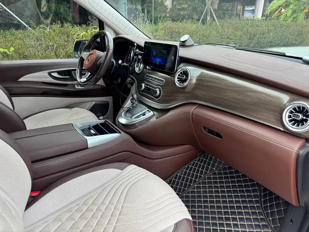 Mercedes-Benz Vito — миниатюра 9
