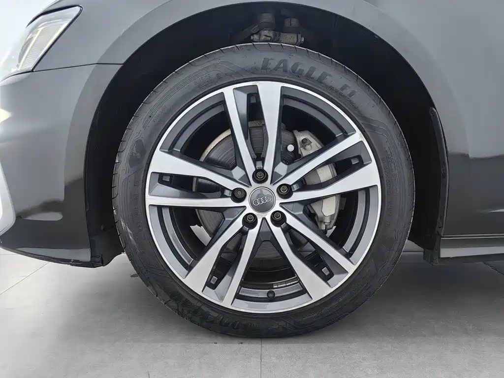 Audi A6L — миниатюра 17