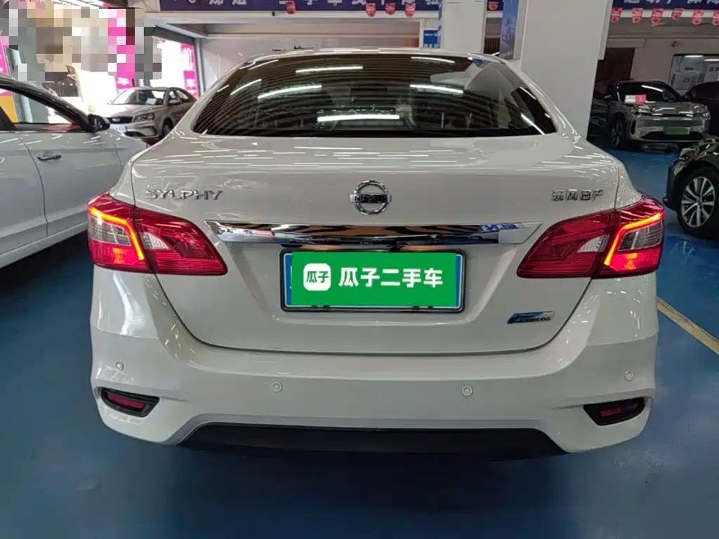 Nissan Sylphy — миниатюра 6