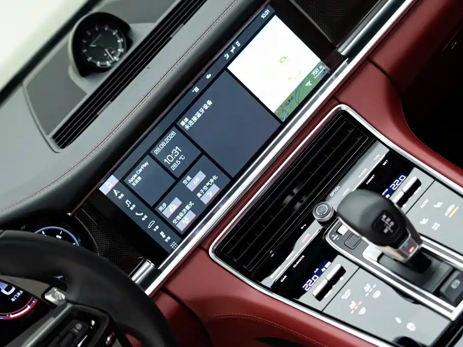 Porsche Panamera — миниатюра 19