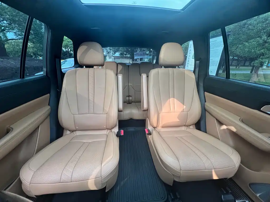 Li Auto Li ONE — миниатюра 31