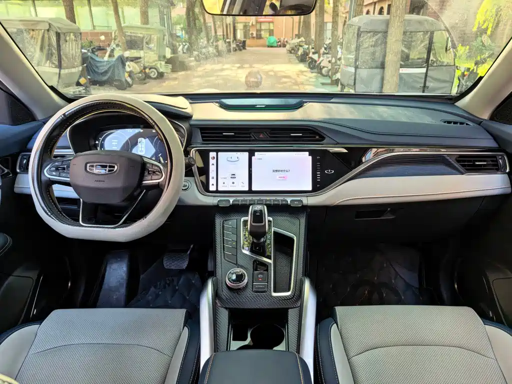 Geely Boyue — миниатюра 5