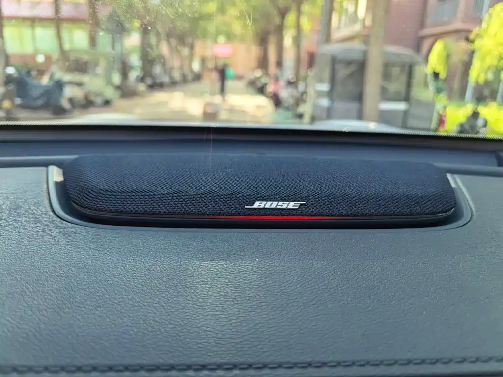 Geely Boyue — миниатюра 8