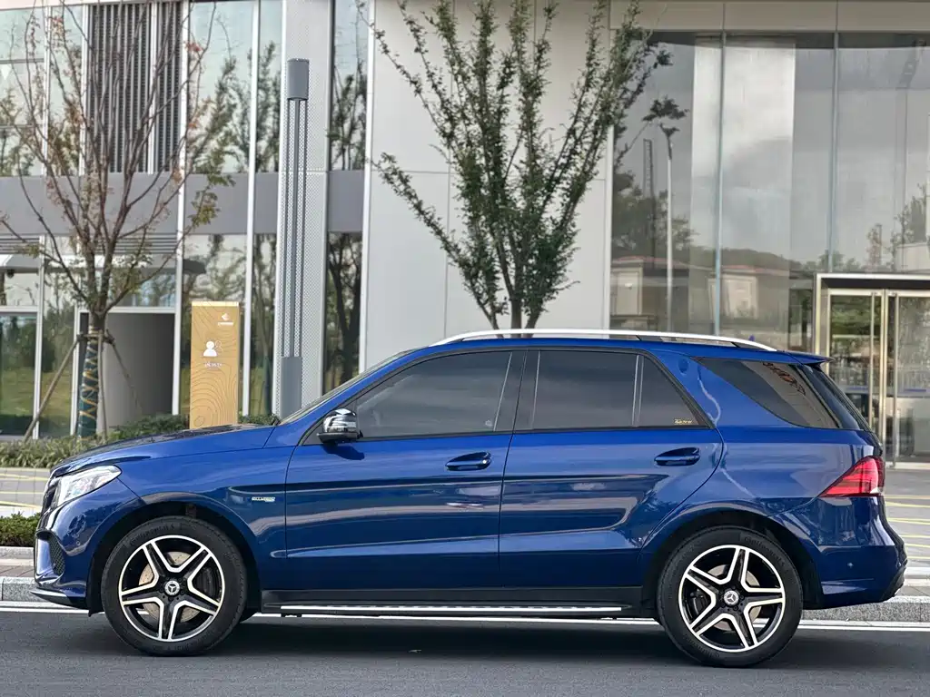 Mercedes-Benz GLE AMG — миниатюра 6