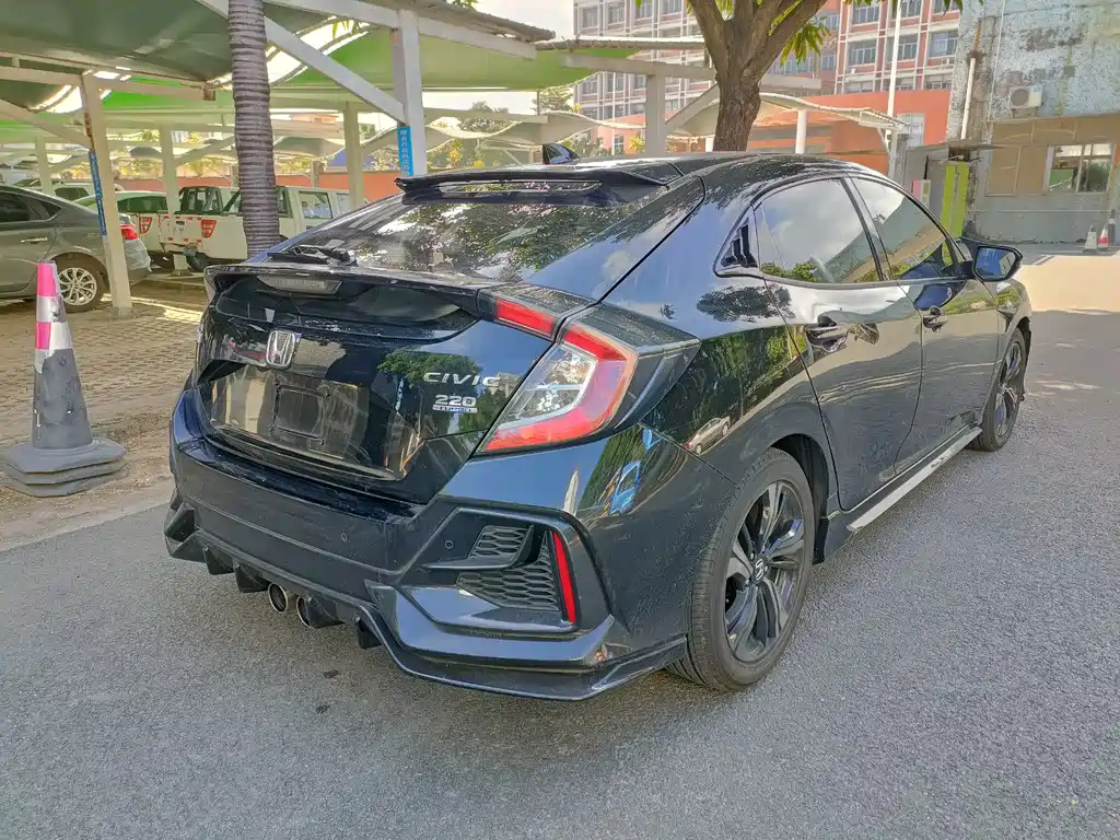 Honda Civic — миниатюра 14
