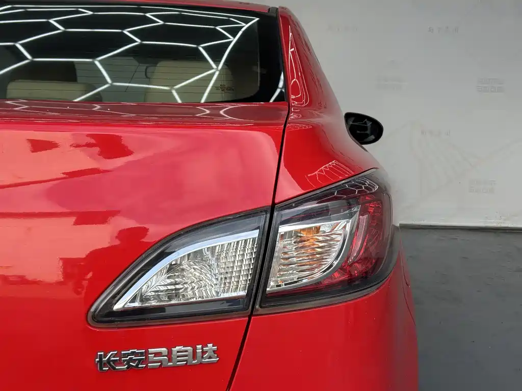 Mazda 3 Xingcheng — миниатюра 16