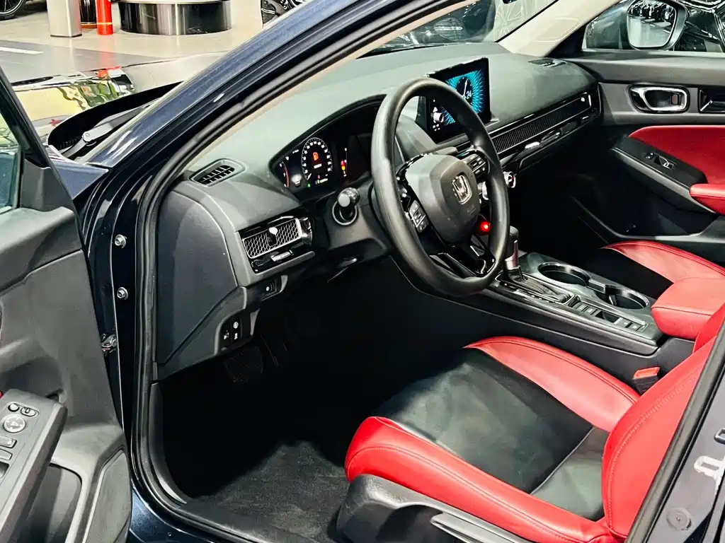 Honda Civic — миниатюра 4
