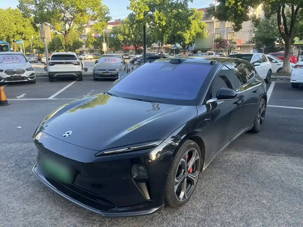 NIO ET5T