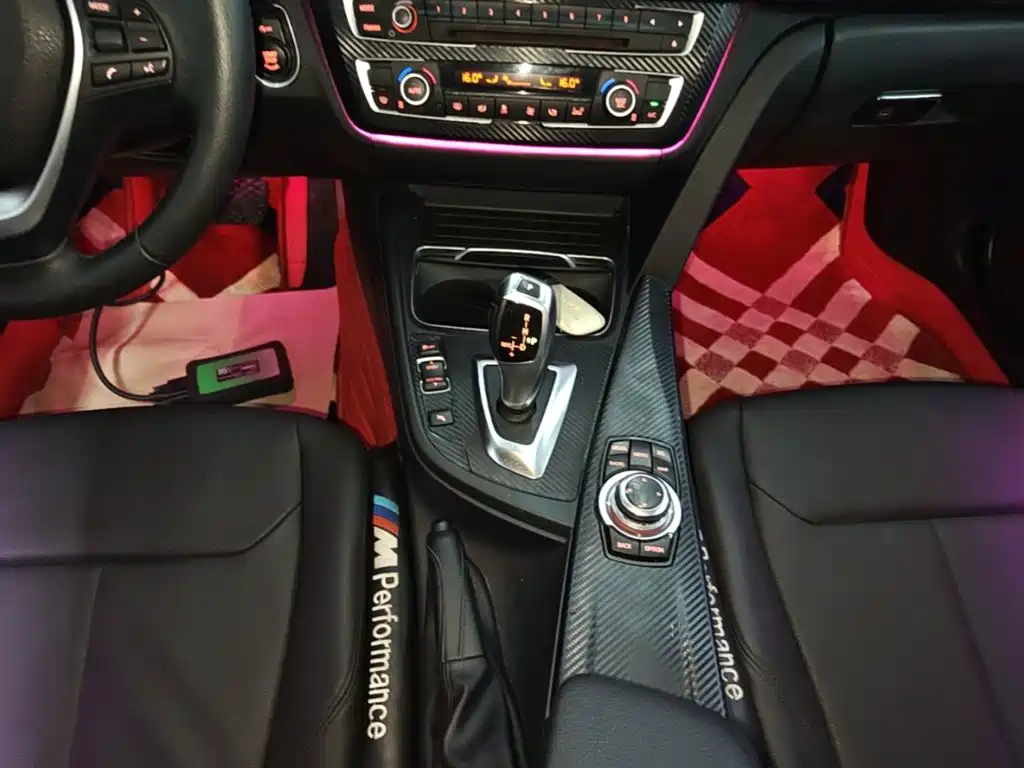 BMW 3 Series — миниатюра 14