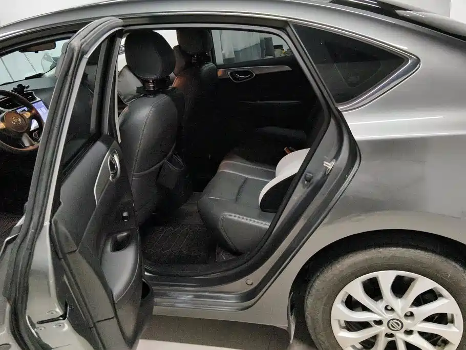 Nissan Sylphy — миниатюра 11