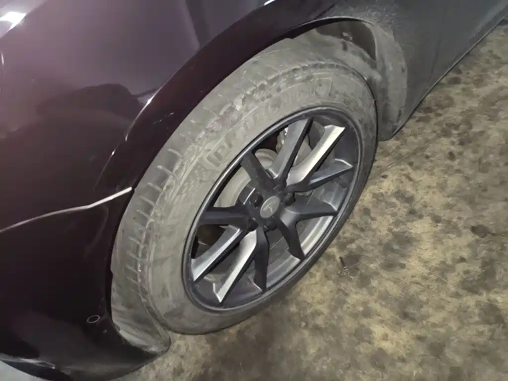 Tesla Model 3 — миниатюра 23