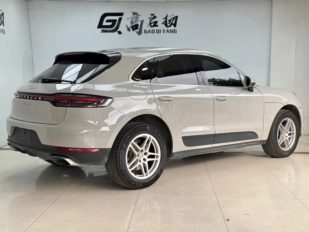 Porsche Macan — миниатюра 21