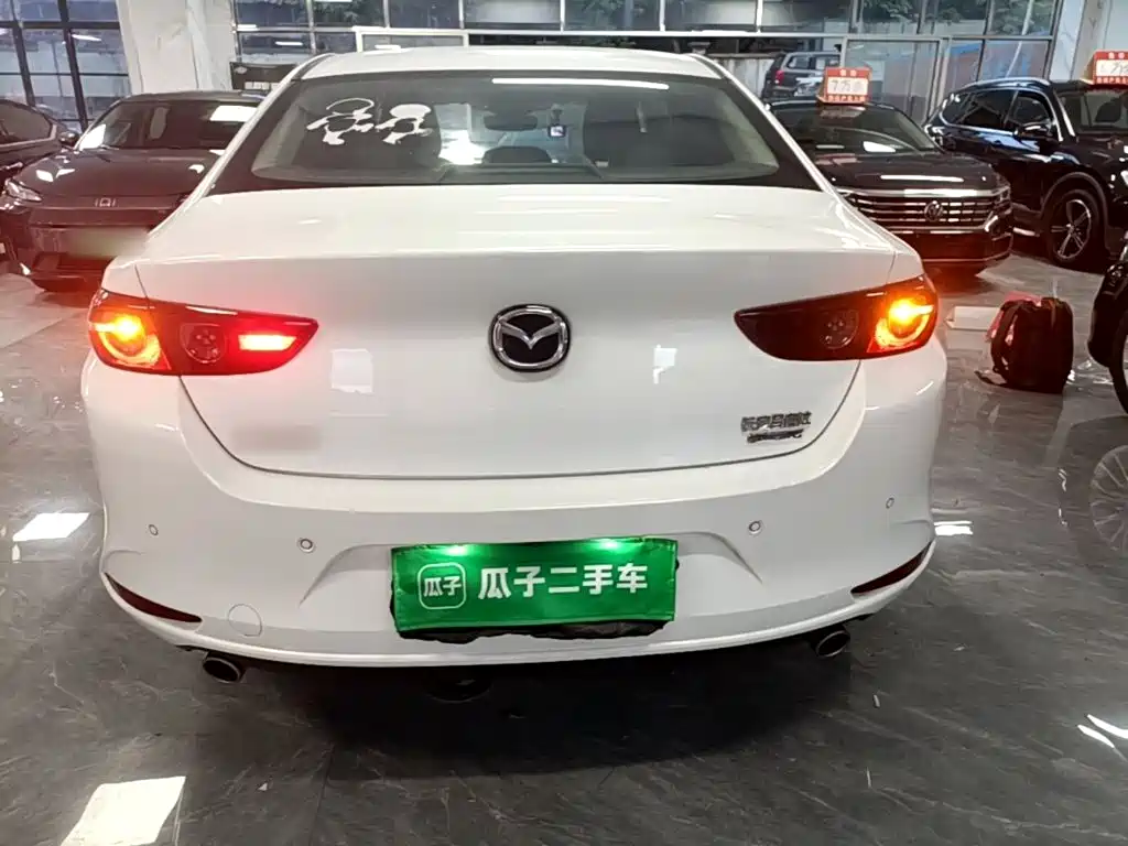 Mazda 3 Axela — миниатюра 6