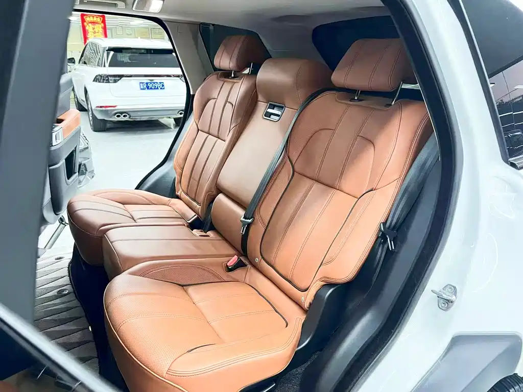 Land Rover Sport — миниатюра 12
