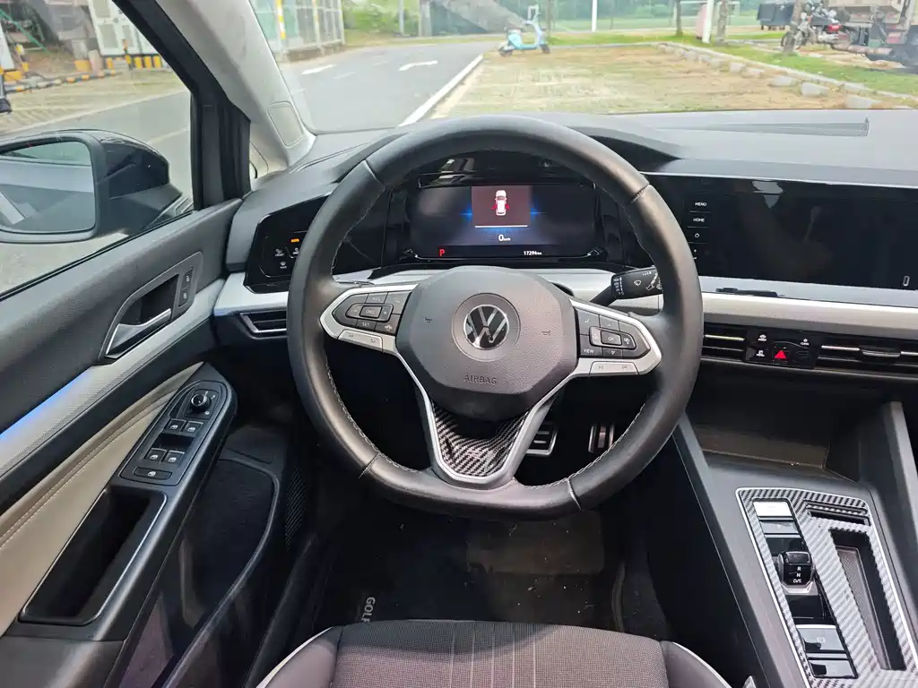 Volkswagen Golf — миниатюра 21