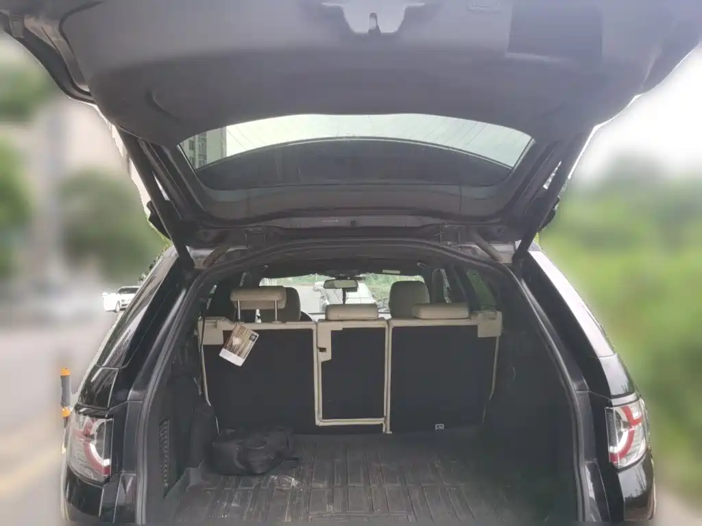 Land Rover Discovery Sport — миниатюра 15